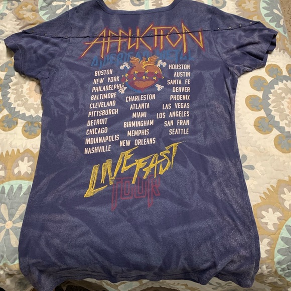 Women’s Affliction Short sleeve tee - Picture 2 of 3